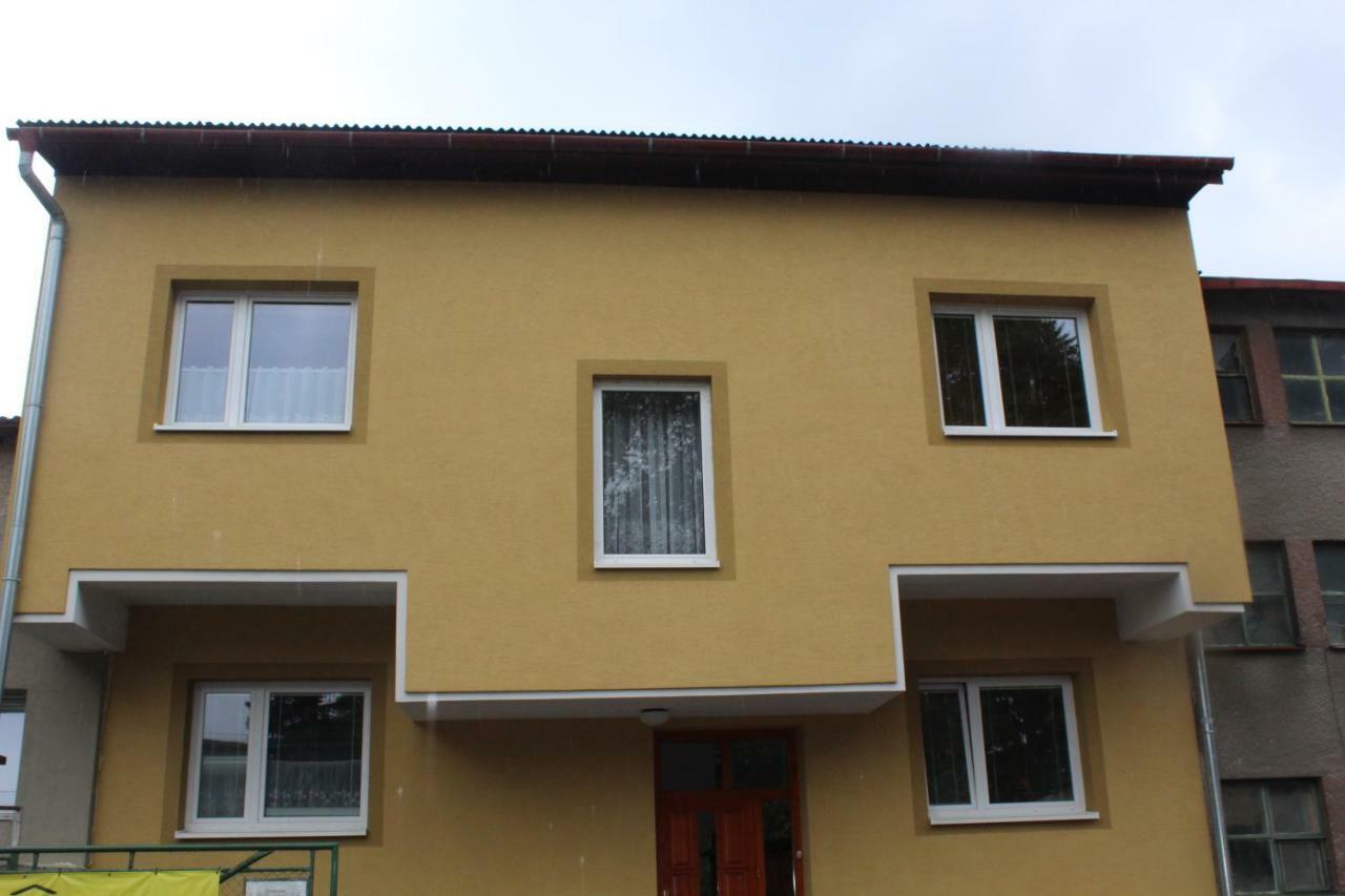 Privat Bea Apartment Podturen Exterior photo